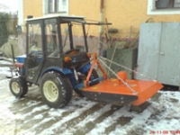 Malotraktor KUBOTA s mulčovačem